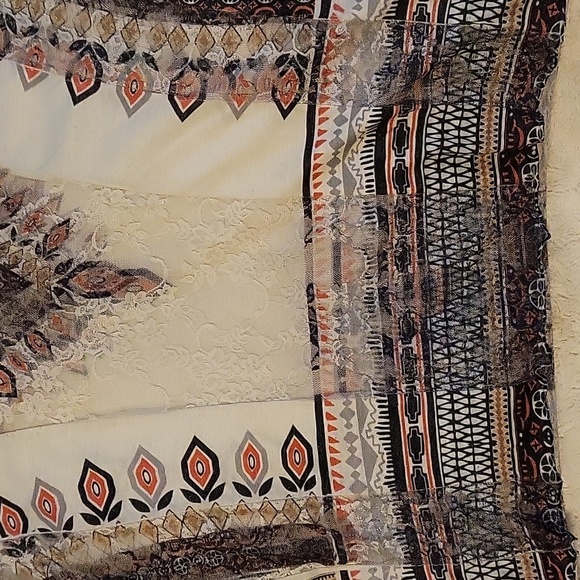 Simons Twik white shirt with pattern and lace M - Picture 6 of 8